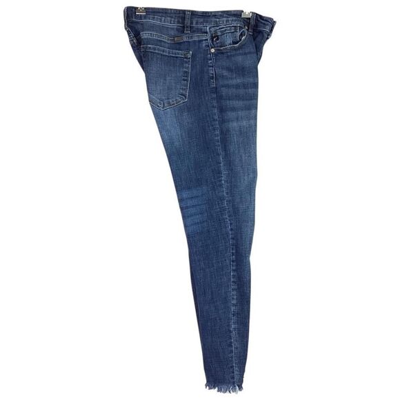 KanCan Skinny Jeans Women 9/28 Blue Alyssa Stretch Mid Rise Raw Hem Distressed - Picture 6 of 12